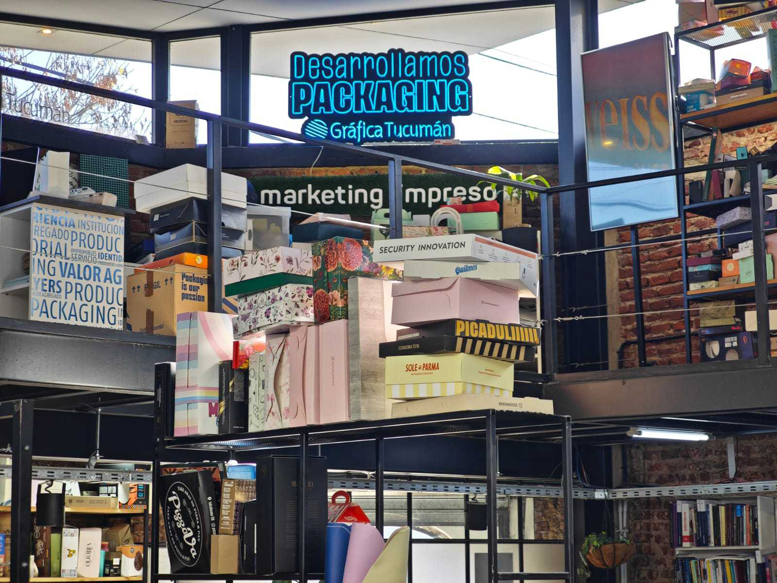 PACKAGINGS - 8